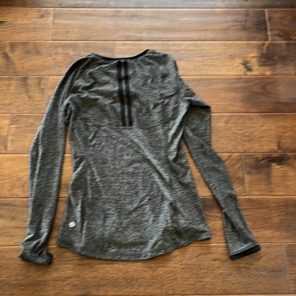 Lululemon long sleeve - Picture 2 of 2